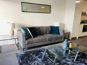 Fantastic Executive Apartment Neutral Bay GRO17204, Sydney